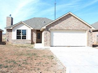 406 NW Granite Ave, Cache, OK 73527