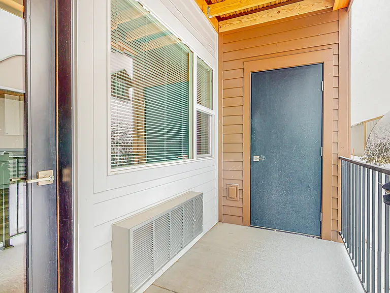 Skyview Lofts — Photo 10