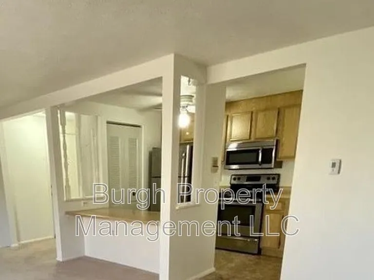 27708 Evergreen Run — Photo 8