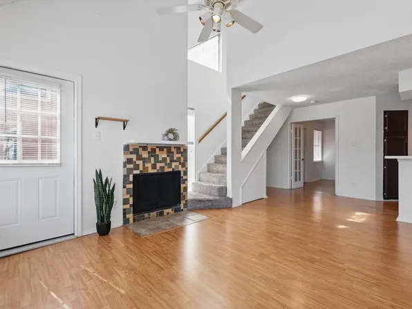 9813 Walnut St #205, Dallas, TX 75243