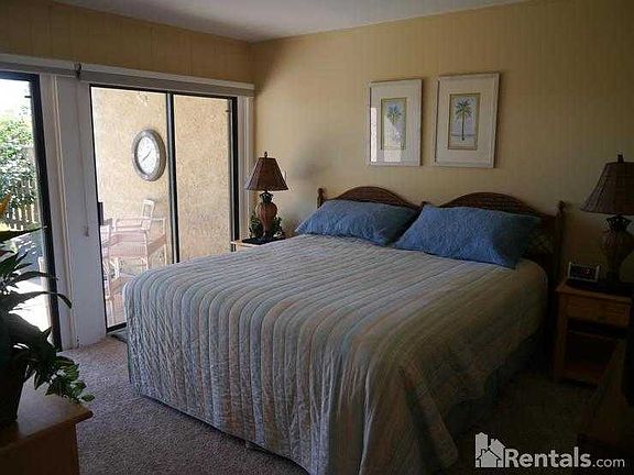 4th image of 37 S Forest Beach Dr APT 3
