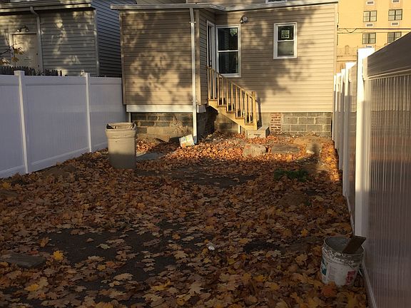 4th image of 1568- Rockaway Parkway