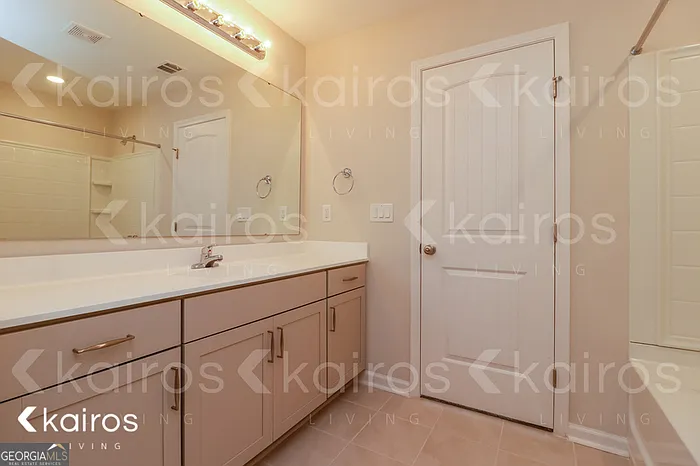 17 Red Oak Dr — Photo 10
