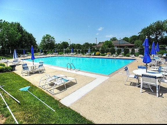 Salt water pool