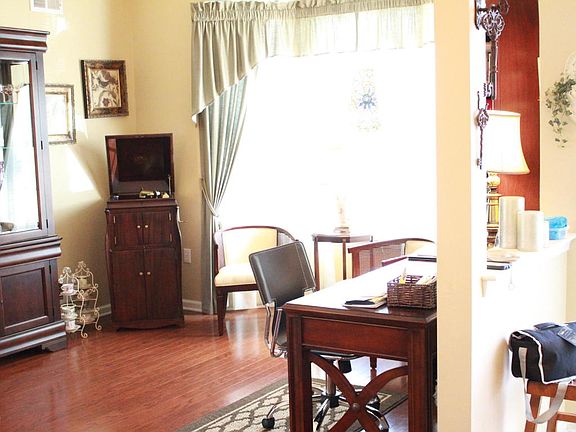 2nd image of 199 Enclave Blvd