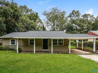 704 Thornton Pl, Mobile, AL 36609