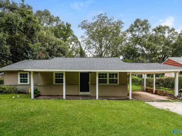 704 Thornton Pl, Mobile, AL 36609