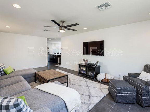 4th image of 2503 S Bonarden Ln