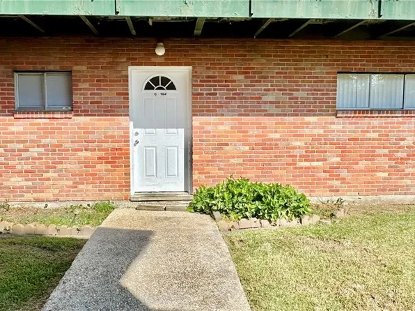 3838 Pontchartrain Dr APT C104, Slidell, LA 70458