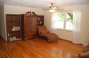 2nd image of 2531 N Kinser Pike