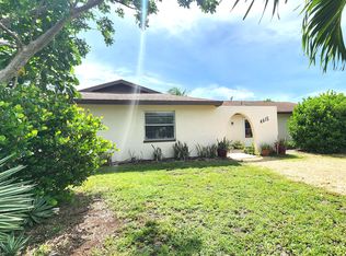 4615 SE 4th Pl, Cape Coral, FL 33904