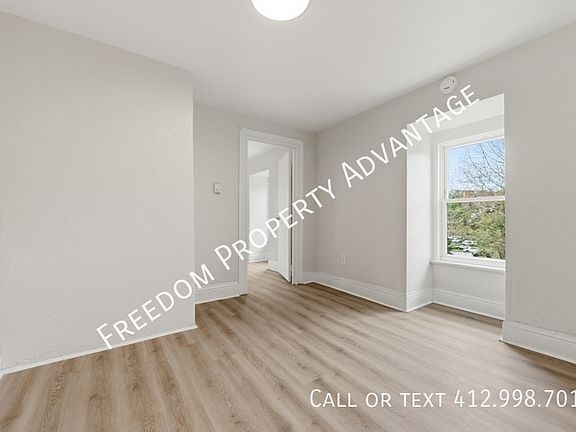 5th image of 10 Iron St APT 3C