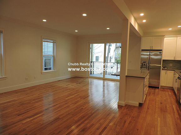 3rd image of 219-221 I St #1A