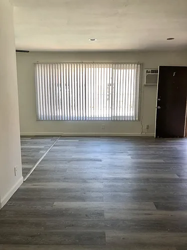 Floor plan Two Bedroom