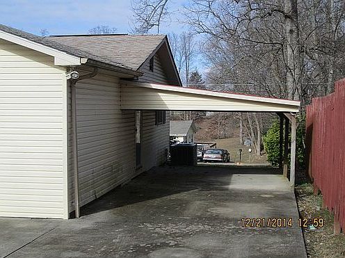 4th image of 161 Woodland Cir
