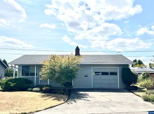 1350 Astor Ct, Woodburn, OR 97071