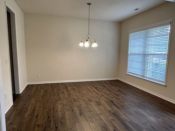 5th image of 11322 Limehurst Pl