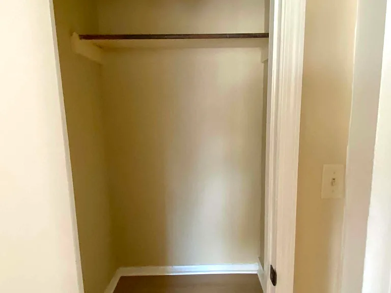 358 Chestnut St #3 — Photo 18