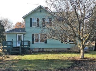 204 S 2nd St, Malta, IL 60150