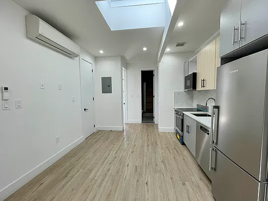 Rented by Ink Realty Services LLC | media 25