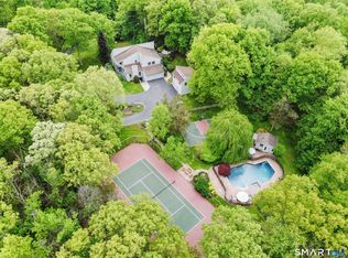 7 White Oak Lane, Weston, CT 06883