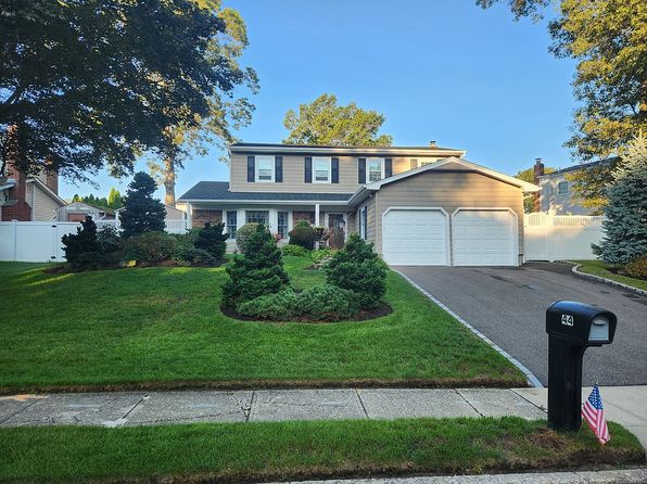 44 Birch St