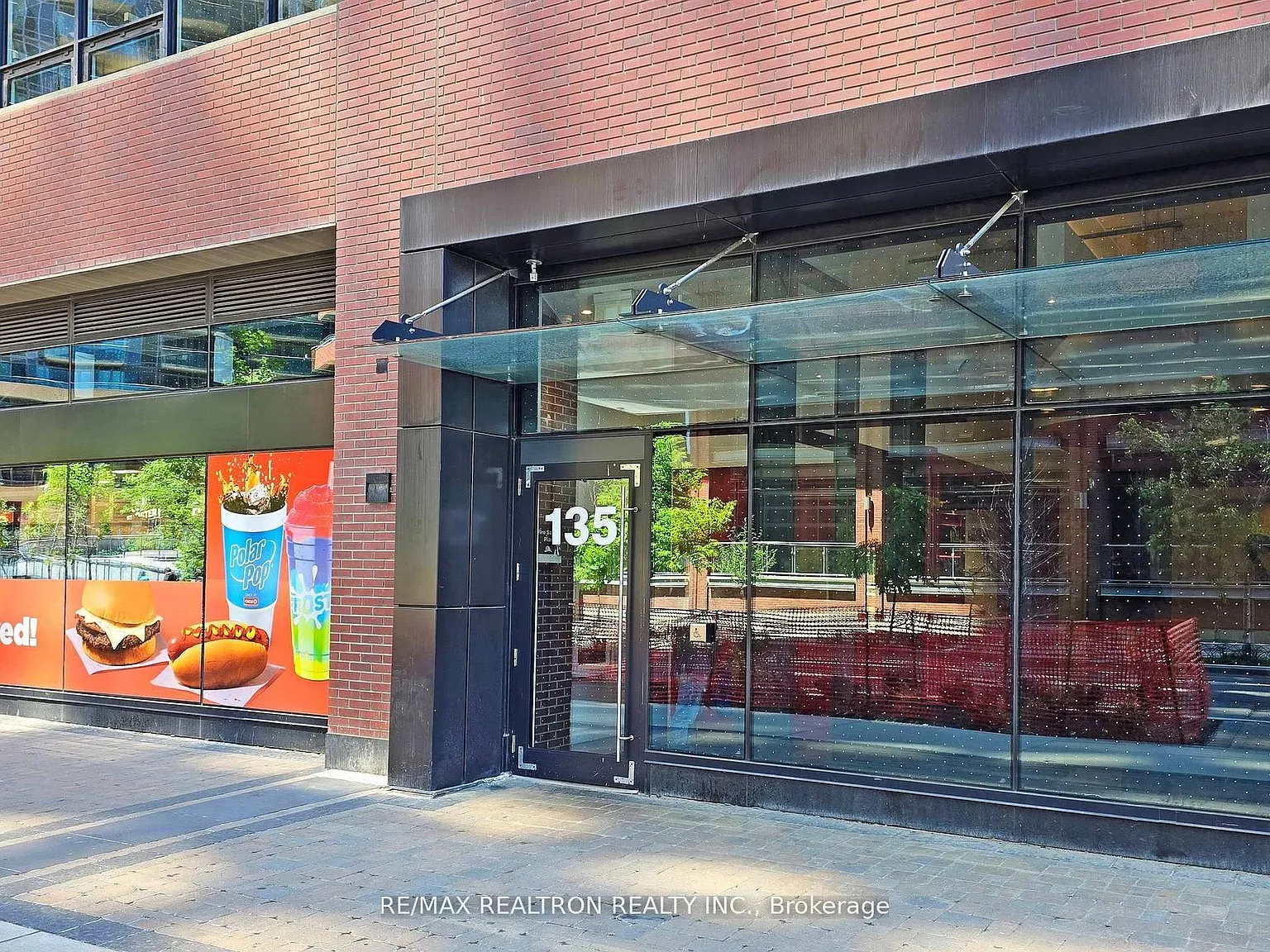 3 bed, $3,950 — Photo 4