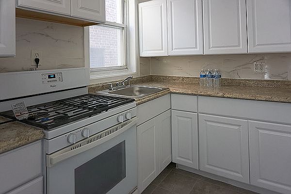 1st image of 3734 27th St Floor 2