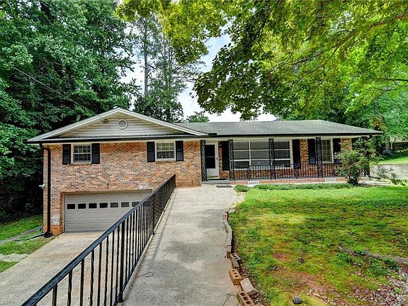 2nd image of 3900 Greystone Ct W