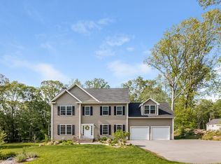 283 Warpas Rd, Madison, CT 06443