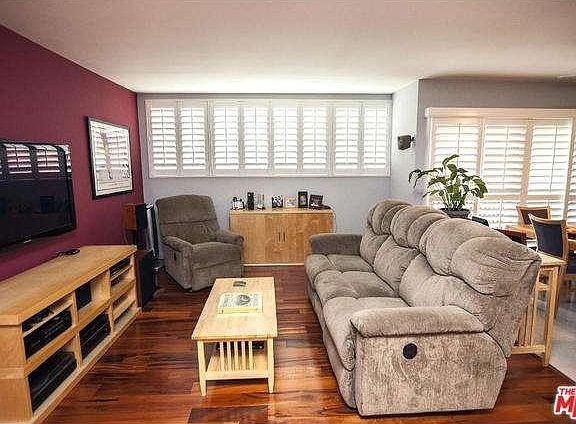 2nd image of 6050 Canterbury Dr Unit E213