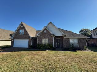 10 Stockton Cv, Humboldt, TN 38343
