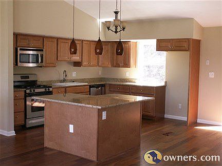 Kitchen with Island