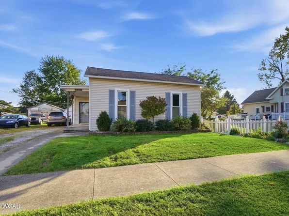 301 W Plum St, Wapakoneta, OH 45895