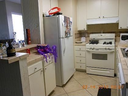 4th image of 1001 W Macarthur Blvd Unit 106