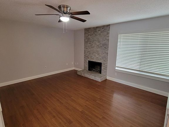 Living room.