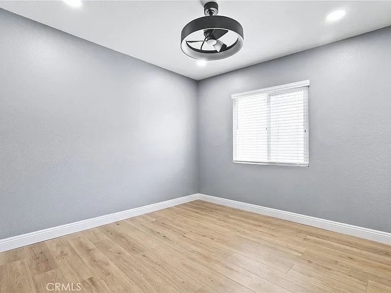 52 Touraine Pl — Photo 25