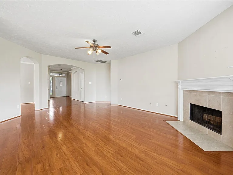18010 Timber Crossing Ln — Photo 7