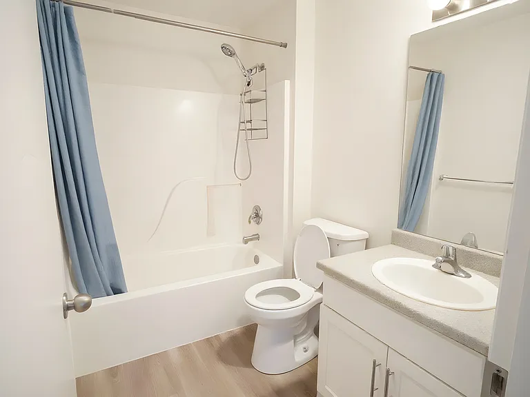 1405 S 308th St #301 — Photo 10