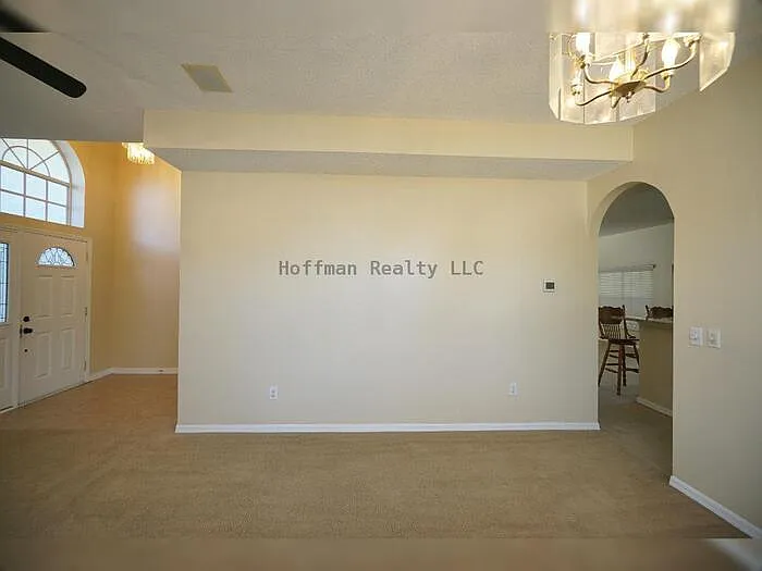 10905 Capstan Lake Dr — Photo 3