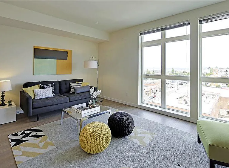 Alcove | Living Area Alt