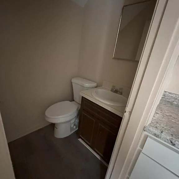 407 Kensington Dr — Photo 9