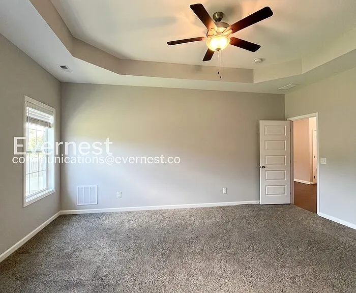 1011 Echo Ridge Rd — Photo 6