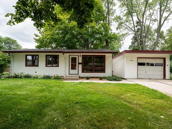 7405 Eaton LANE, Greendale, WI 53129