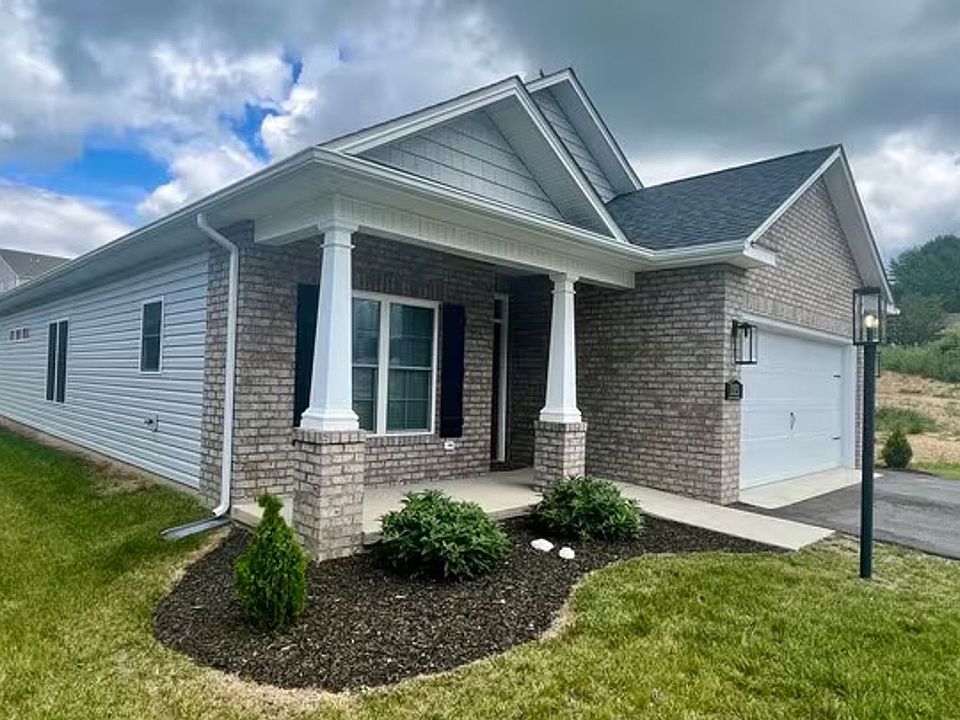 1st image of 115 Vinnie Ave
