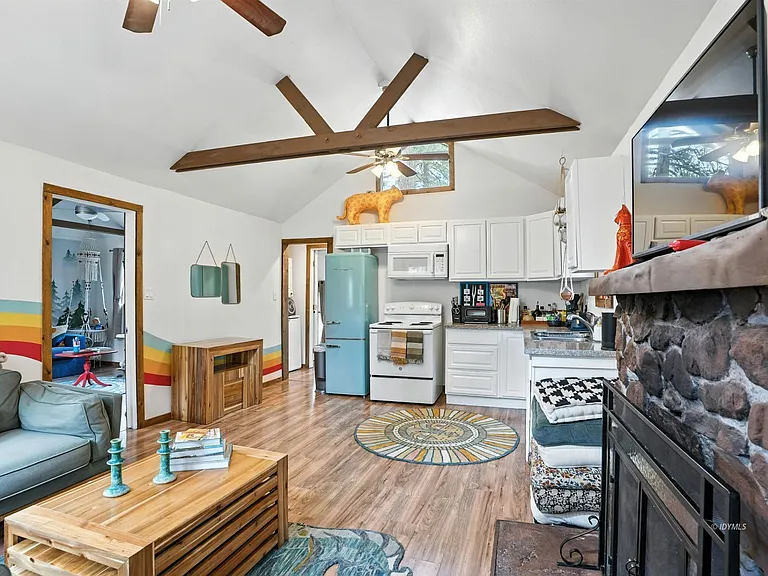 24990 Marion Ridge Dr #24990 — Photo 11