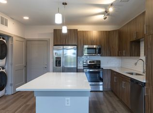 901 River Rd #303, Charlottesville, VA 22901