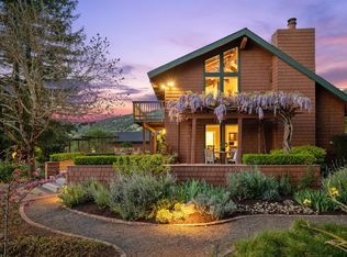 1565 Baird Rd, Santa Rosa, CA 95409