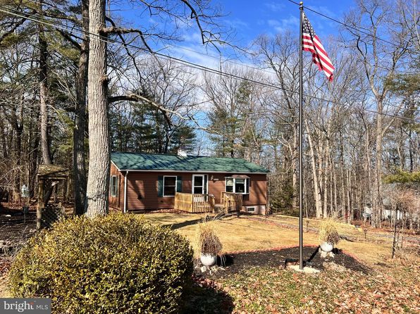 174 & 175 Totem Dr, Auburn, PA 17922