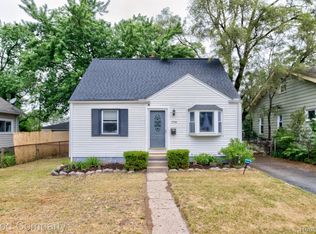 1716 W Hazelhurst St, Ferndale, MI 48220